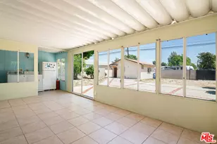 8716 Hayvenhurst Ave, North Hills, CA 91343 - Photo 10