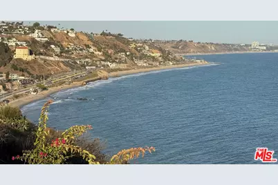 18434 Coastline Dr, Malibu, CA 90265 - Photo 20