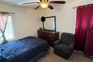 1222 E 18th St, Bakersfield, CA 93305 - Photo 10