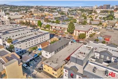 161 S Burlington Ave, Los Angeles, CA 90057 - Photo 16