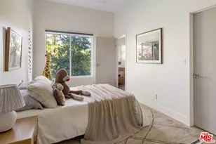 1684 Rotary Dr, Los Angeles, CA 90026 - Photo 26