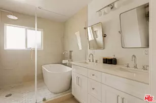 6448 Peach Ave, Van Nuys, CA 91406 - Photo 12