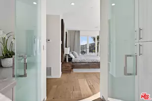 9716 Oak Pass Rd, Beverly Hills, CA 90210 - Photo 50