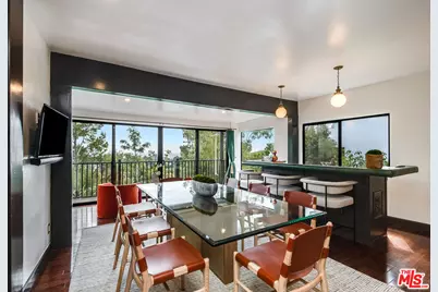 9234 Kinglet Dr, Los Angeles, CA 90069 - Photo 8