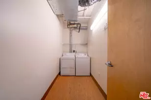 1111 S Grand Ave, Los Angeles, CA 90015 - Photo 8