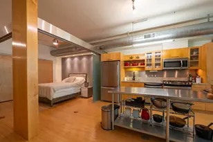 1111 S Grand Ave, Los Angeles, CA 90015 - Photo 22