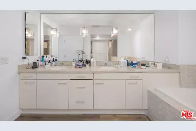 13600 Marina Pointe Dr #901, Marina del Rey, CA 90292 - Photo 12