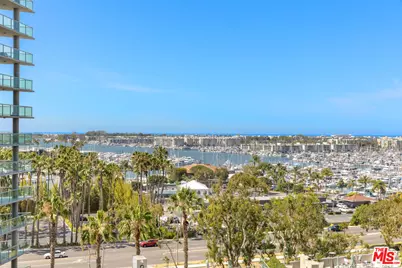 13600 Marina Pointe Dr #901, Marina del Rey, CA 90292 - Photo 2