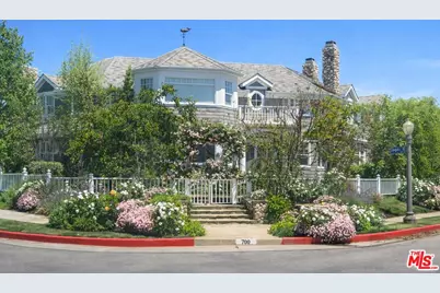 700 Chapala Dr, Pacific Palisades, CA 90272 - Photo 6