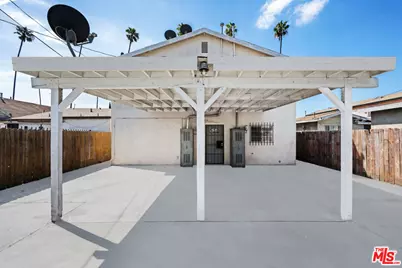 347 W 67th St, Los Angeles, CA 90003 - Photo 44