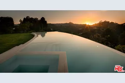 2700 Woodstock Rd, Los Angeles, CA 90046 - Photo 46