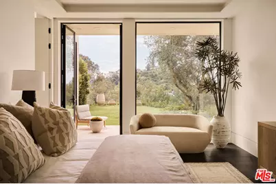 2700 Woodstock Rd, Los Angeles, CA 90046 - Photo 24