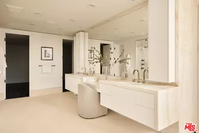 2700 Woodstock Rd, Los Angeles, CA 90046 - Photo 34