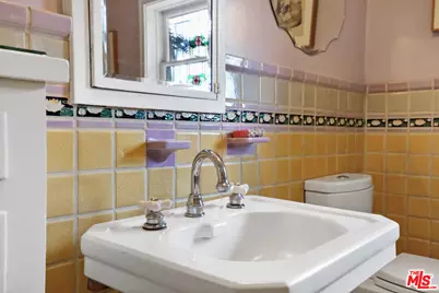 1242 N Isabel St, Glendale, CA 91207 - Photo 38