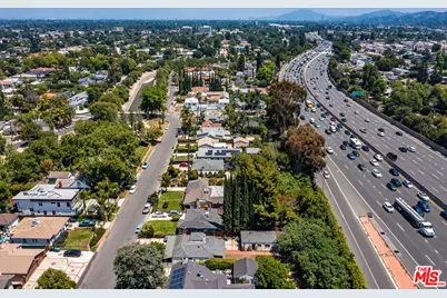 15144 Morrison St, Sherman Oaks, CA 91403 - Photo 18