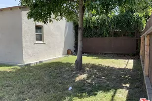 1851 Brockton Ave, Los Angeles, CA 90025 - Photo 20