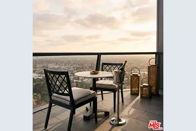 211 W Elm Ct #23B, Los Angeles, CA 90067 - Photo 16
