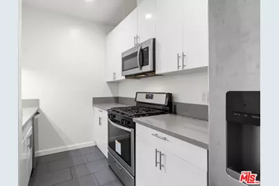 424 S Westmoreland Ave #306, Los Angeles, CA 90020 - Photo 14