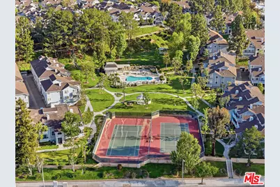 26838 Claudette St #227, Canyon Country, CA 91351 - Photo 24