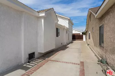 3815 W 60th St, Los Angeles, CA 90043 - Photo 36