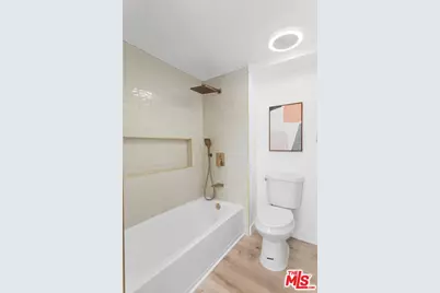 3815 W 60th St, Los Angeles, CA 90043 - Photo 28