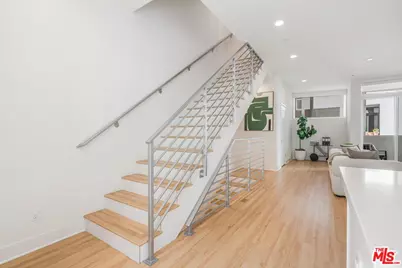 3306 Aria Ln, Los Angeles, CA 90034 - Photo 10