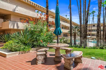 277 E Alejo Rd #101, Palm Springs, CA 92262 - Photo 44