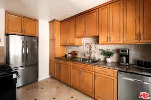 2248 S Bentley Ave, Los Angeles, CA 90064 - Photo 14