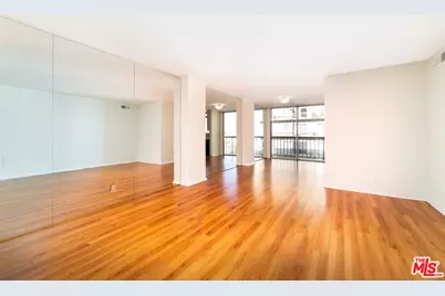 10747 Wilshire Blvd #1105, Los Angeles, CA 90024 - Photo 2