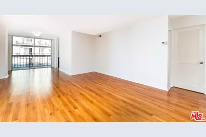 10747 Wilshire Blvd #1105, Los Angeles, CA 90024 - Photo 6