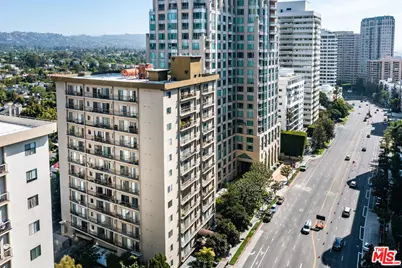 10747 Wilshire Blvd #1105, Los Angeles, CA 90024 - Photo 28