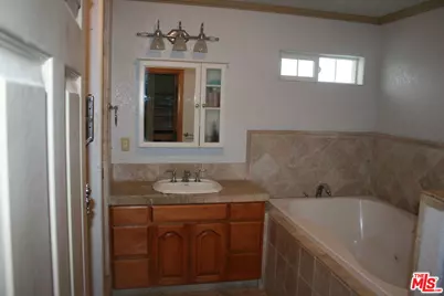 19603 Enslow Dr, Carson, CA 90746 - Photo 22