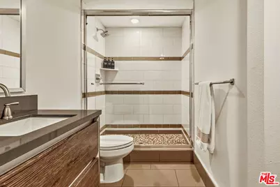 6728 W Hepburn Way, Los Angeles, CA 90038 - Photo 28