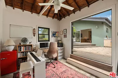 3525 McLaughlin Ave, Los Angeles, CA 90066 - Photo 56