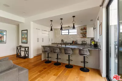 2416 Penmar Ave, Venice, CA 90291 - Photo 6