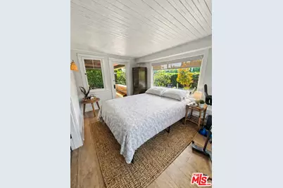 1528 N Curson Ave, Los Angeles, CA 90046 - Photo 12