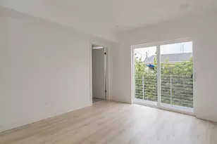 2209 6th Ave, Los Angeles, CA 90018 - Photo 36
