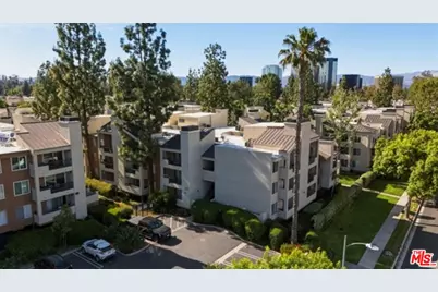 21450 Burbank Blvd #314, Woodland Hills, CA 91367 - Photo 22