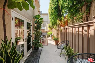 1010 Palm Ave, West Hollywood, CA 90069 - Photo 38