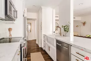 1010 Palm Ave, West Hollywood, CA 90069 - Photo 4