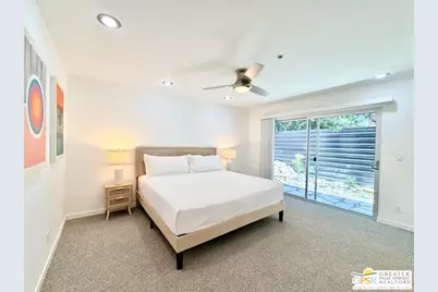 588 E San Lorenzo Rd #105, Palm Springs, CA 92264 - Photo 20