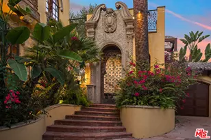 1274 N Clark St, West Hollywood, CA 90069 - Photo 4