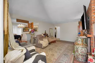 1019 American Pl, Costa Mesa, CA 92627 - Photo 10