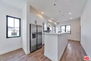 1024 Masselin Ave, Los Angeles, CA 90019 - Photo 6