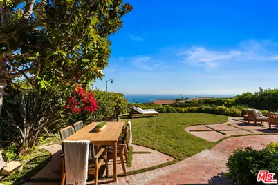 24656 Blue Dane Ln, Malibu, CA 90265 - Photo 30