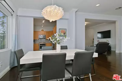 14315 Magnolia Blvd #101, Sherman Oaks, CA 91423 - Photo 12