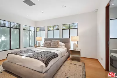 2238 Stradella Rd, Los Angeles, CA 90077 - Photo 30