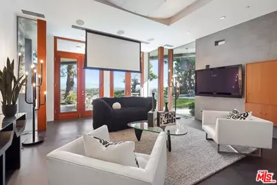 2238 Stradella Rd, Los Angeles, CA 90077 - Photo 14