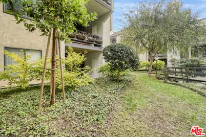 8707 Falmouth Ave #101, Playa del Rey, CA 90293 - Photo 28