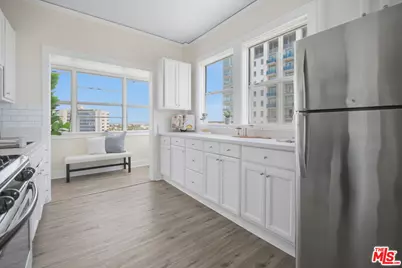 10 Atlantic Ave #801, Long Beach, CA 90802 - Photo 14